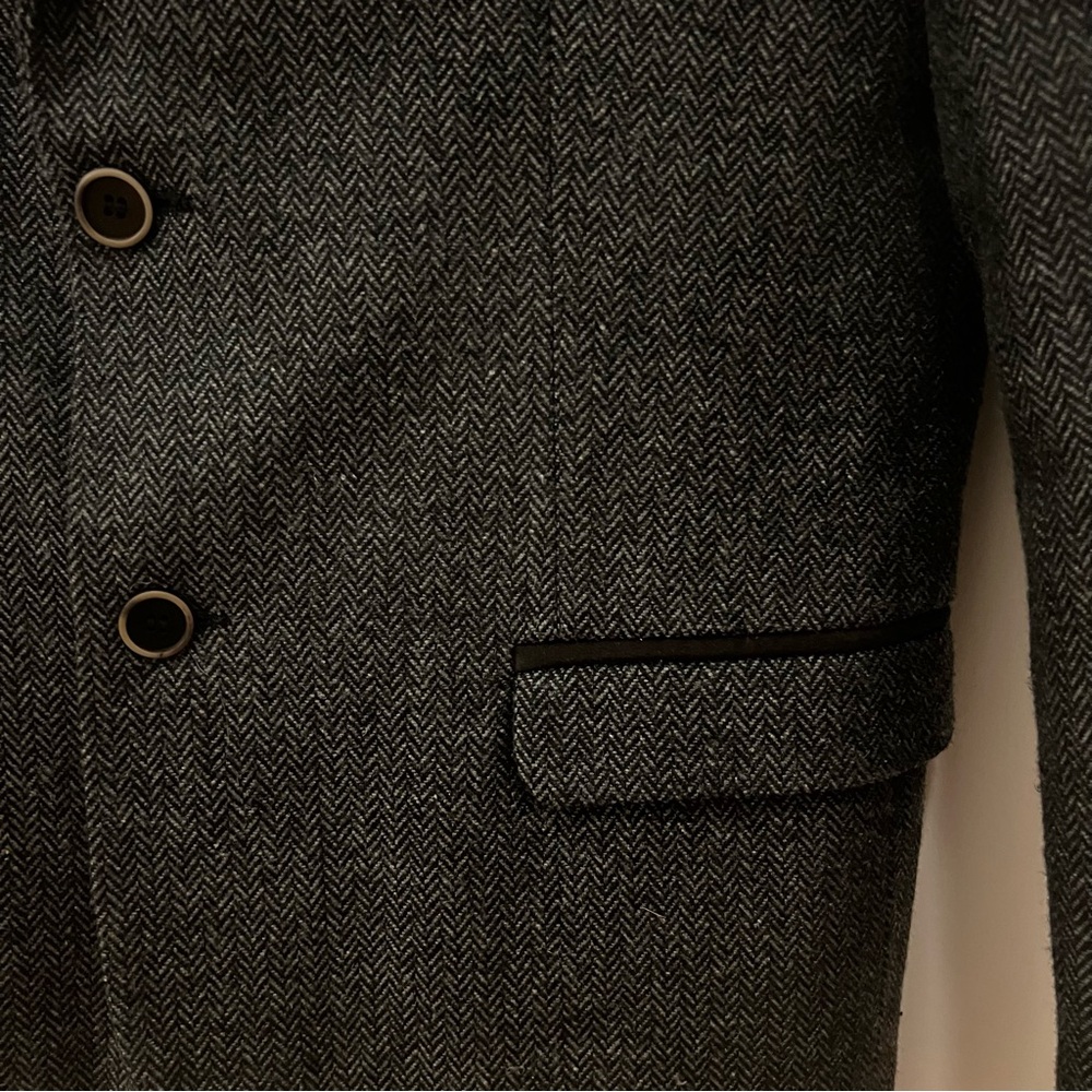 Dark Gray Herringbone Pattern Blazer - image 3